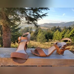 Chic Tan Leather Sandals for Women